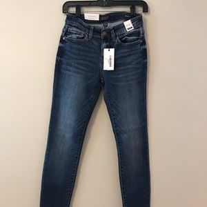 Woman’s Jeans